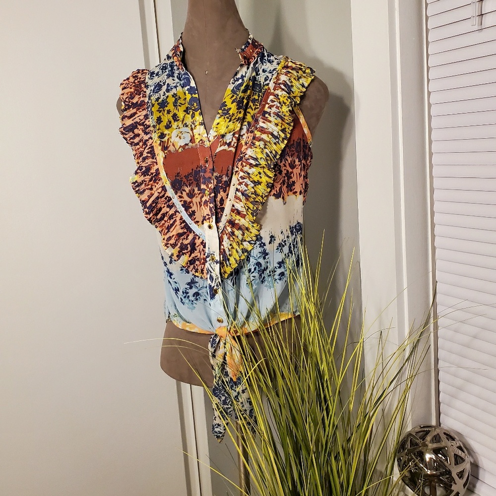 Bebe Ruffle Top